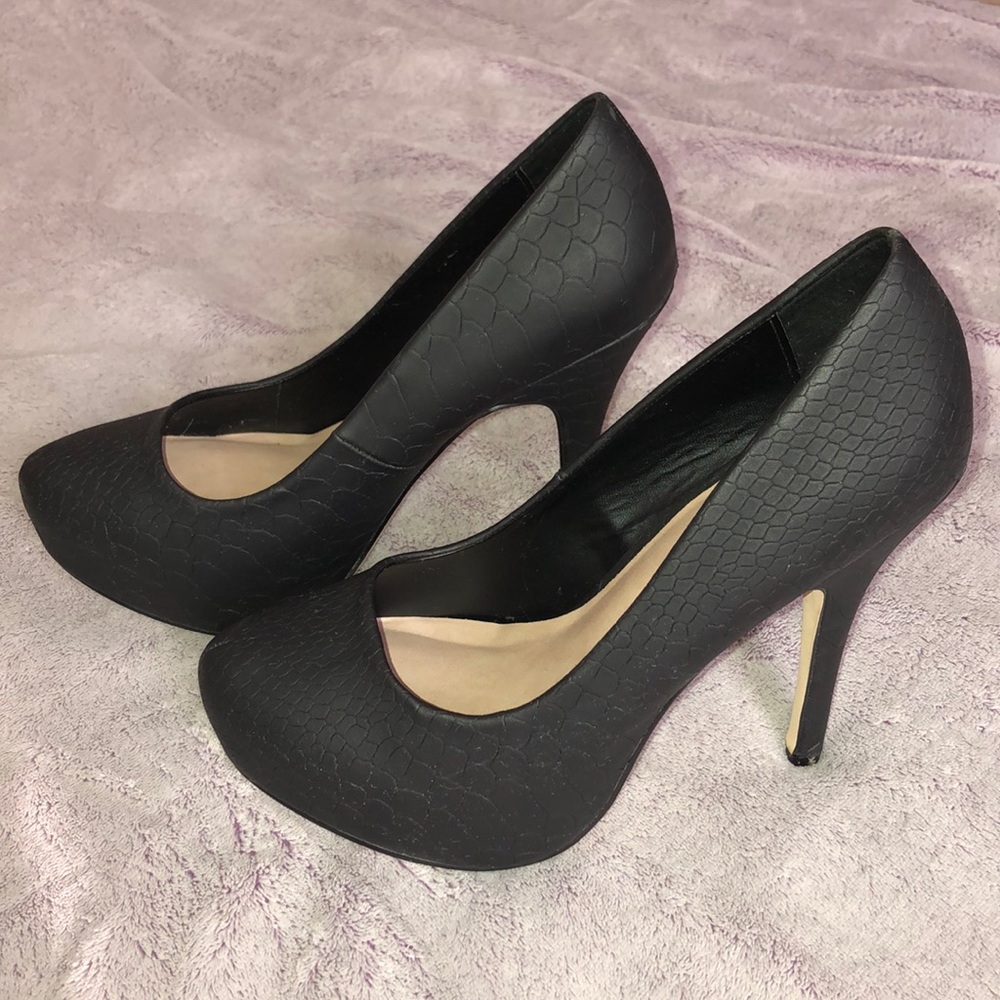Mix No. 6 Black Heels